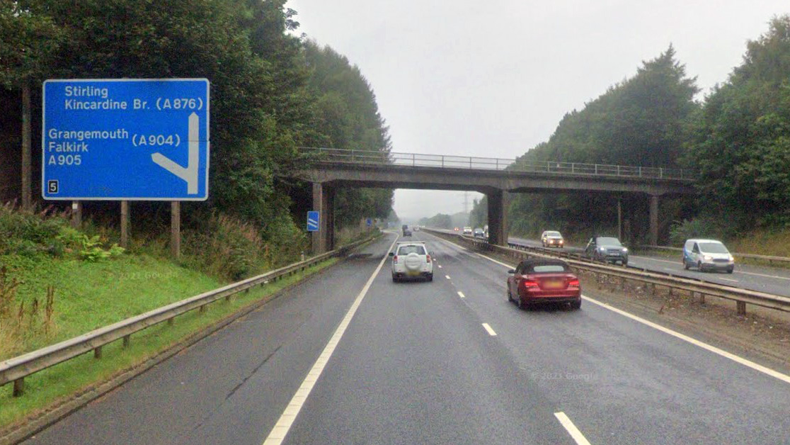RESURFACING THE NORTHBOUND APPROACH TO M9 JUNCTION 7  