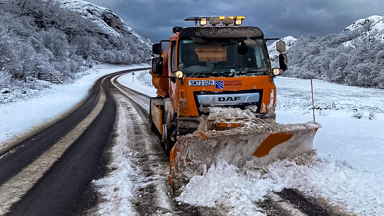 Gritter in snow