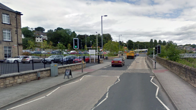 ENHANCING PEDESTRIAN AND CYCLE ACCESS ON THE A7 IN HAWICK - BEAR Scotland