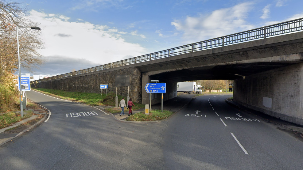 OVERNIGHT RESURFACING AT M90 JUNCTION 1C ADMIRALTY