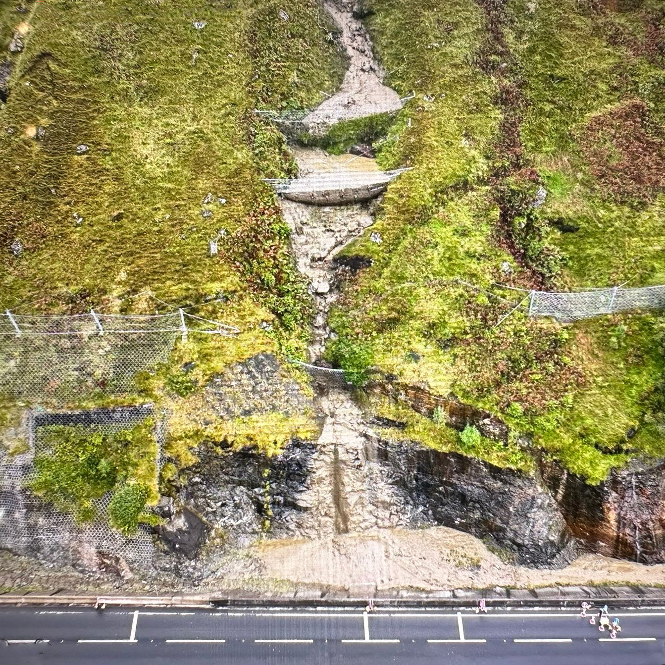 A83 REOPENS VIA OLD MILITARY ROAD FOLLOWING 500-TONNE LANDSLIDE