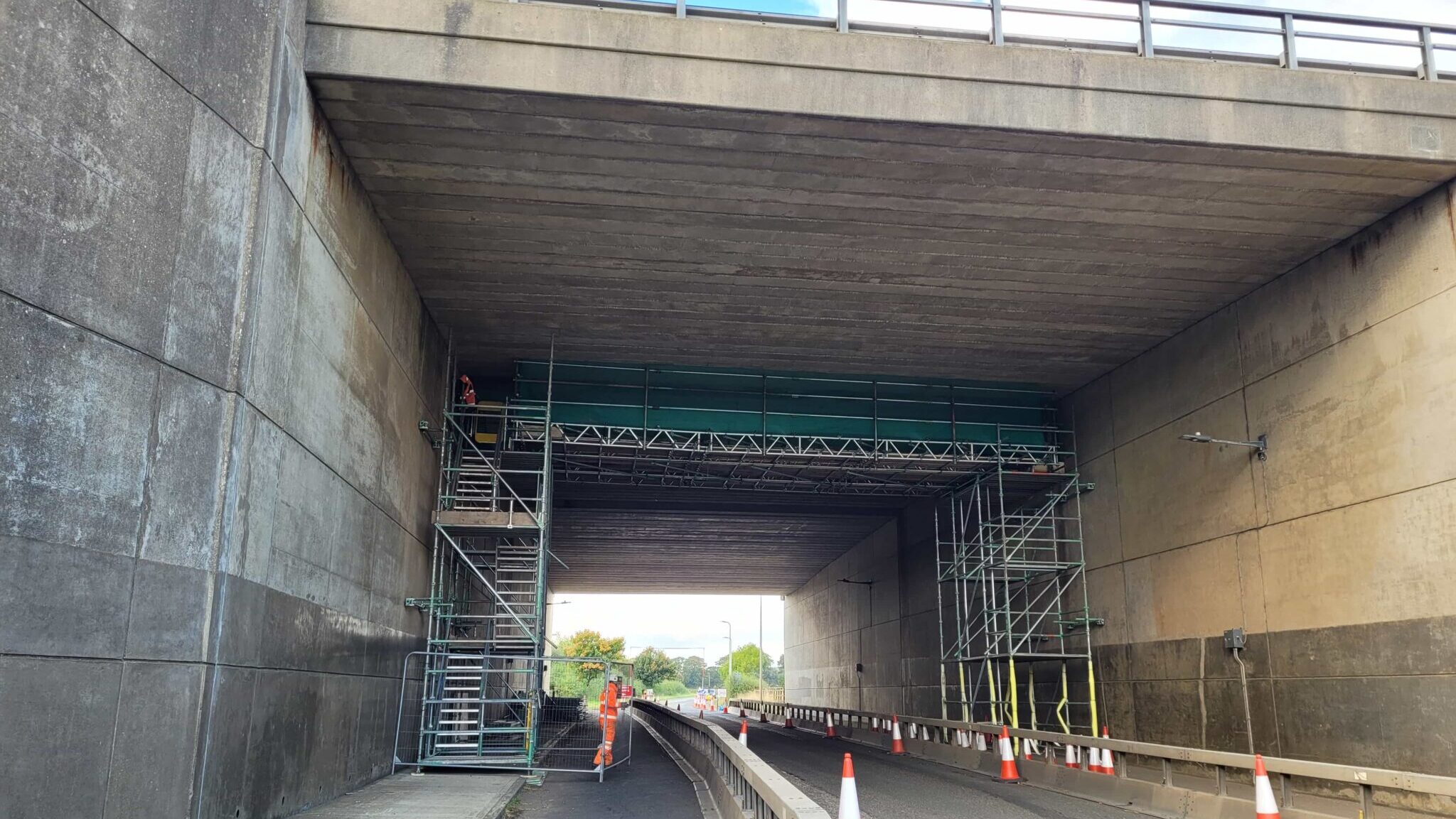 BRIDGE WORKS ON B9080 AT KIRKLISTON