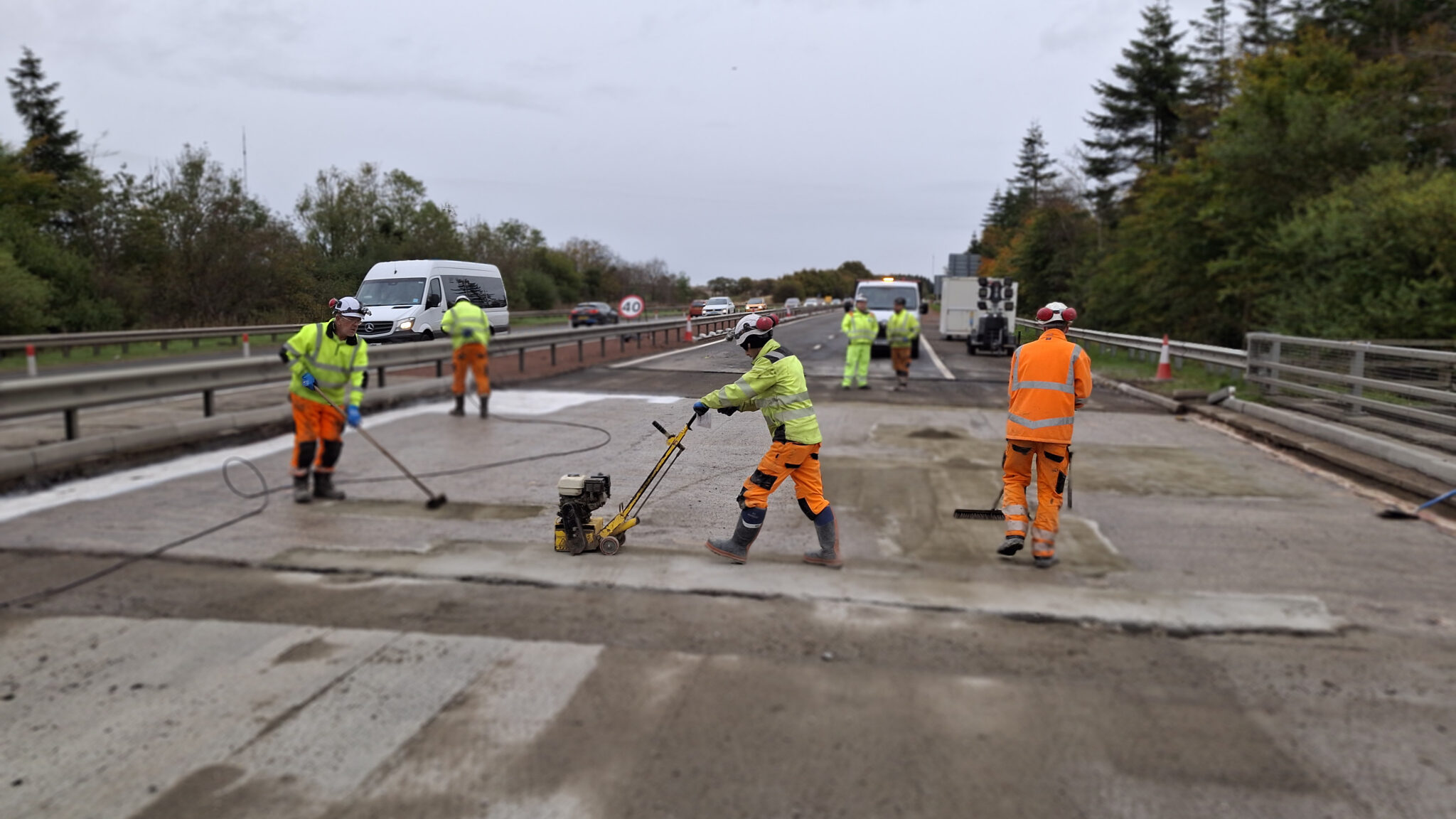 MAJOR BRIDGE WORKS ON M8 BETWEEN JUNCTIONS 5 AND 6