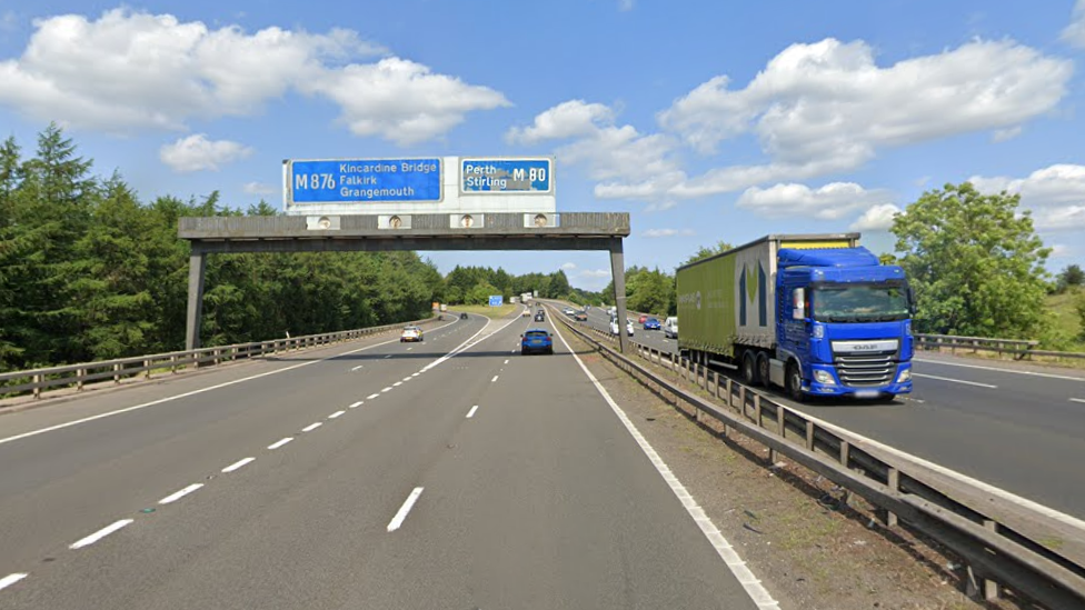 MAJOR RESURFACING WORKS ON THE M80 NEAR DENNY