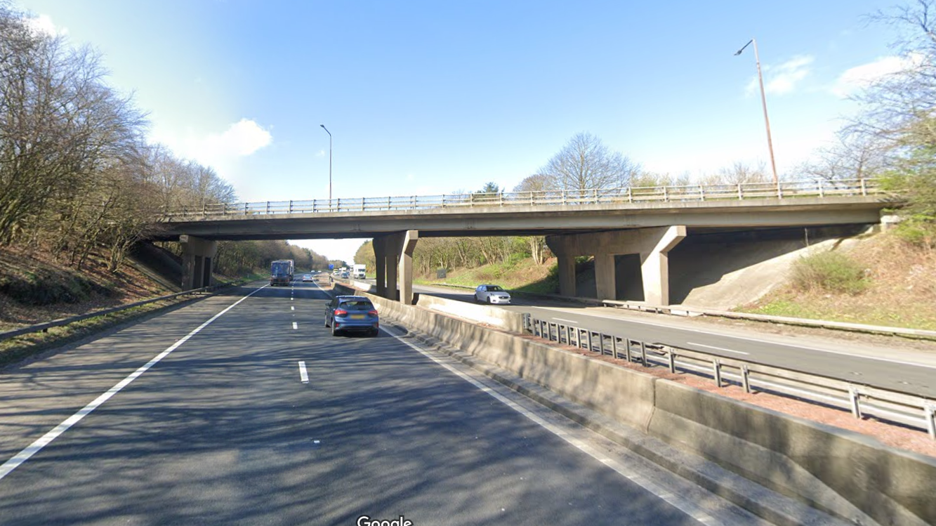 MAJOR WORKS ON B792 BRIDGE OVER M8 BETWEEN BATHGATE AND BLACKBURN