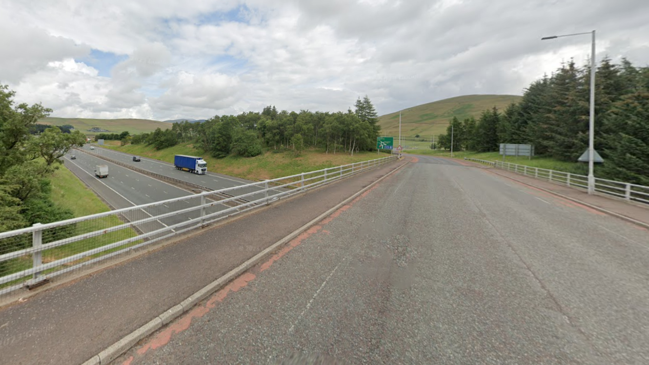 RESURFACING ON THE A702 BETWEEN WEST LINTON AND ABINGTON